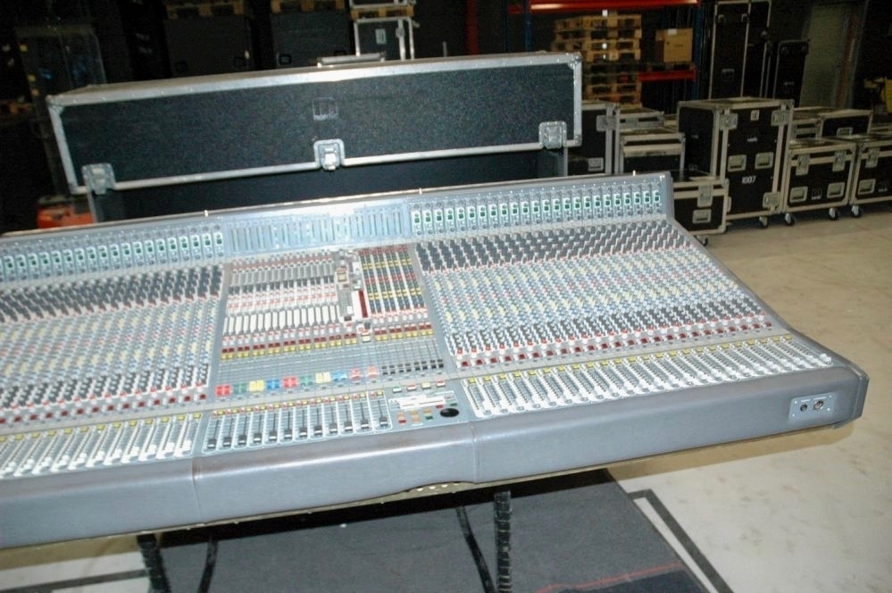 MIDAS XL4 48 MIDAS XL4 48