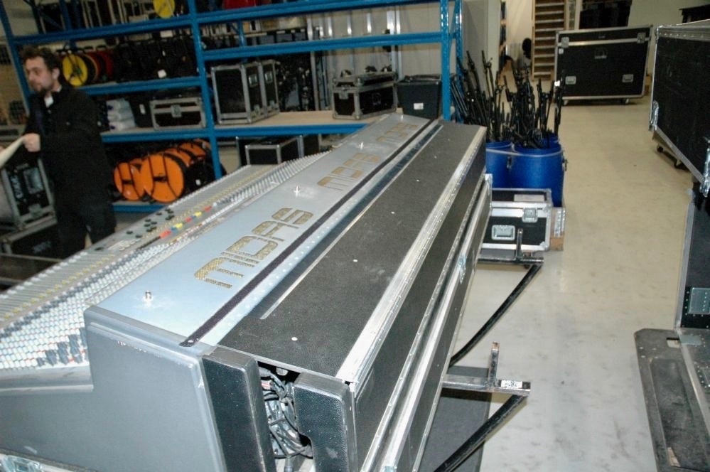 MIDAS XL4 48 MIDAS XL4 48