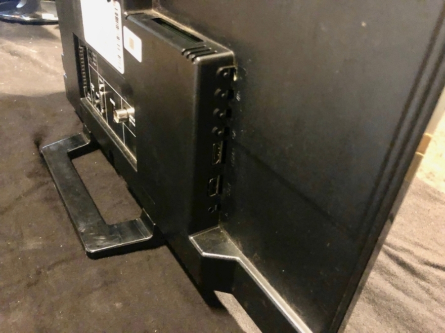 GRUNDIG Preview monitor 22 GRUNDIG Preview monitor 22