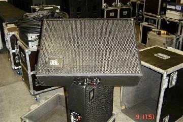 JBL P723 monitor