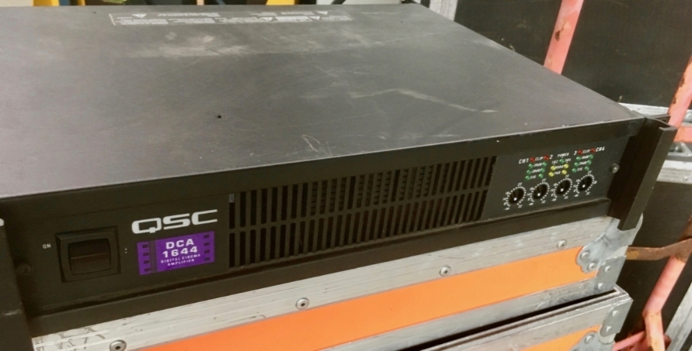 QSC DCA1644