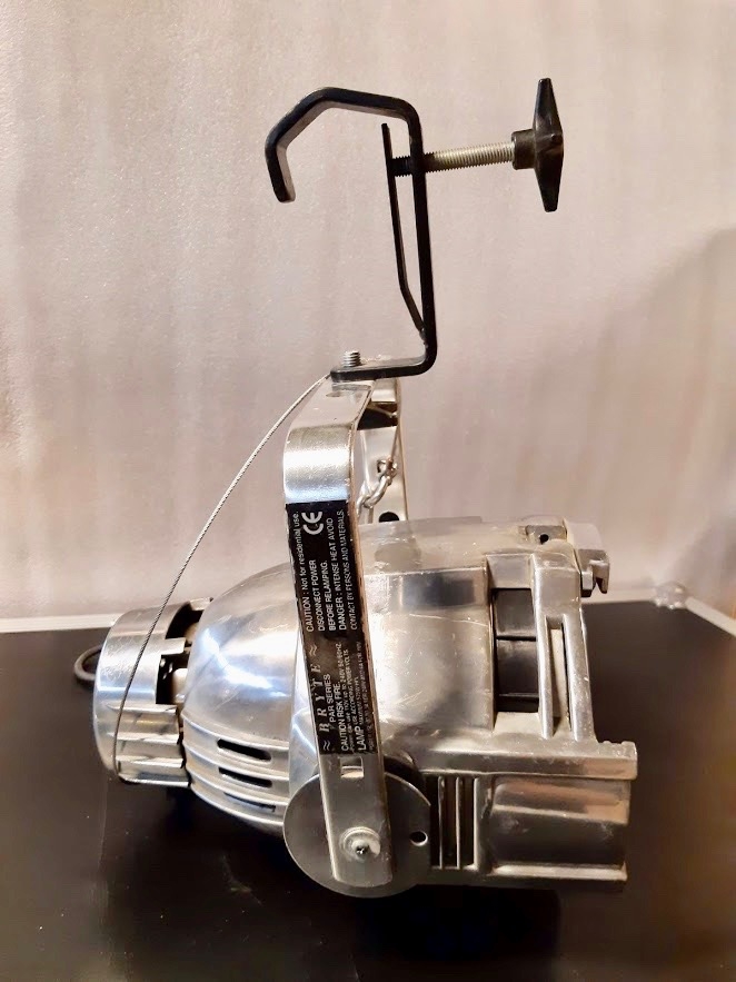 12 x Lite-Works PAR Series, 575W HPL, silver