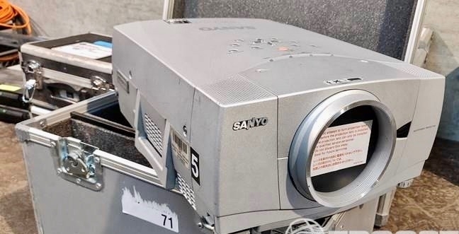 Projectors Sanyo