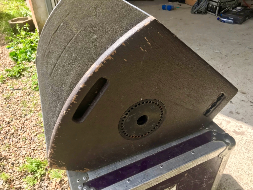 L-Acoustics 115XT L-Acoustics 115XT