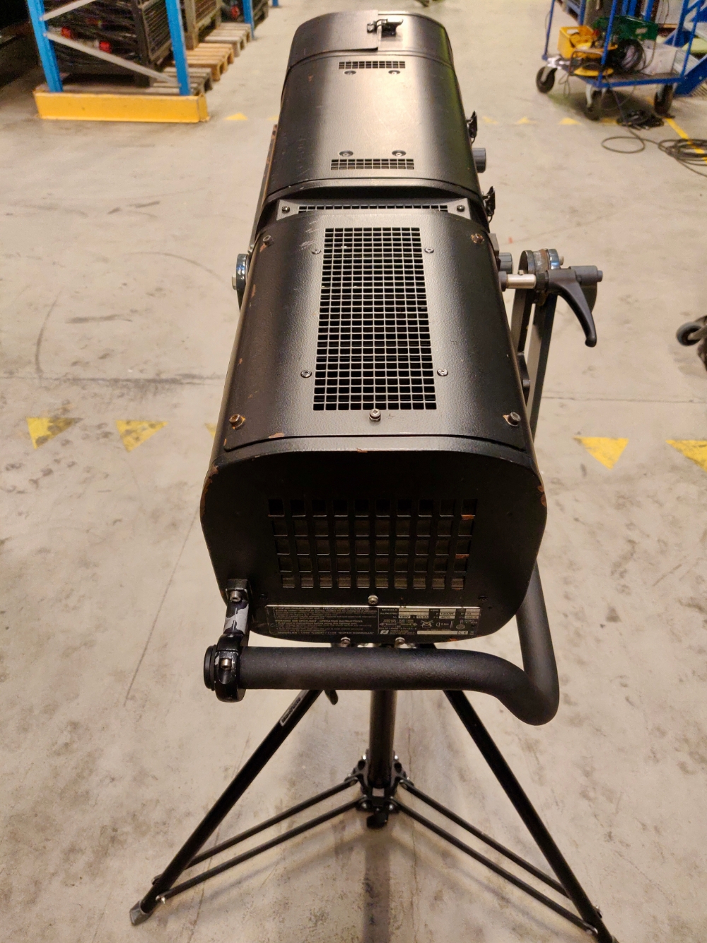 Robert Juliat Lucy 1,2kw follow spot Robert Juliat Lucy 1,2kw follow spot