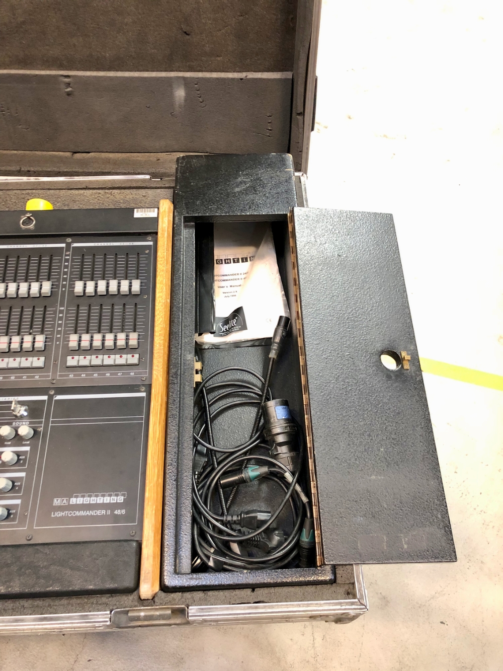 MA Lightcommander II Desk 48/6 DMX