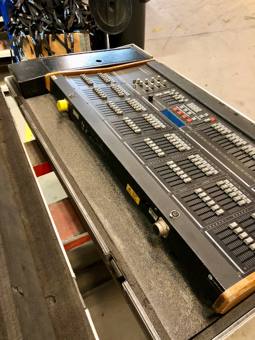 MA Lightcommander II Desk 48/6 DMX