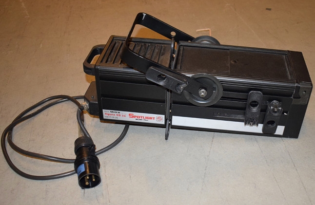 Spotlight Figura Z/05 ZS 500-650W zoom 14-33° DEMO