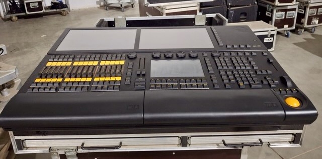 MA Lightning GrandMA2 Light