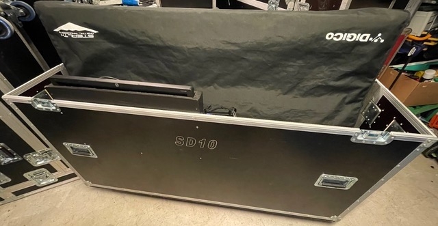 DiGiCo SD10 Stealt core2