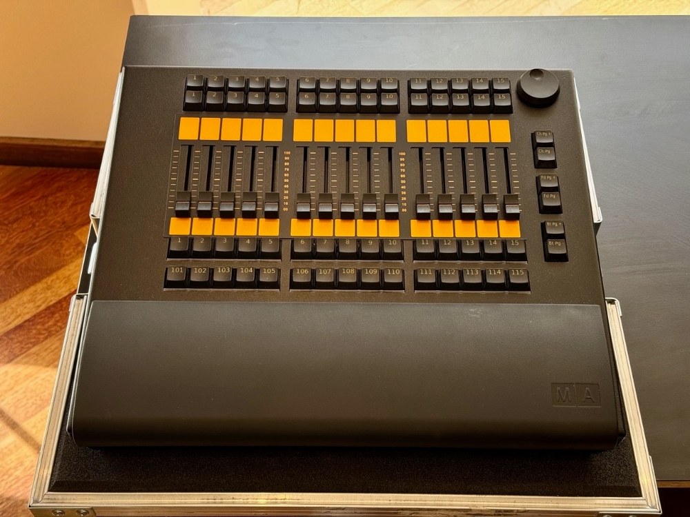 MA Lightning GrandMA2 Faderwing MA Lightning GrandMA2 Faderwing