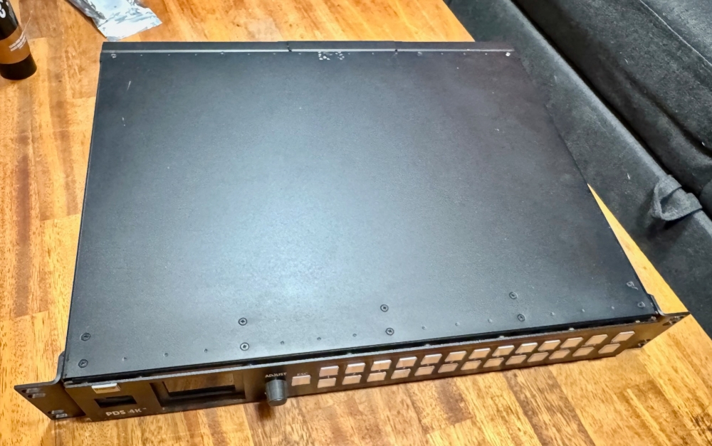 Barco PDS-4K SDI w Displayport/Dante option