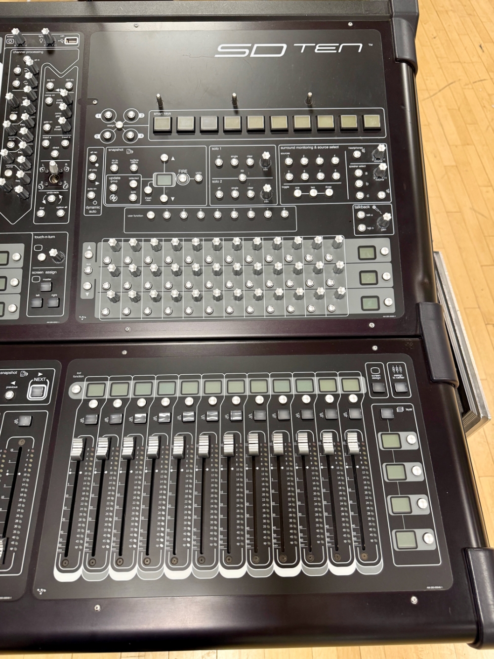DiGiCo SD10-36 DiGiCo SD10-36