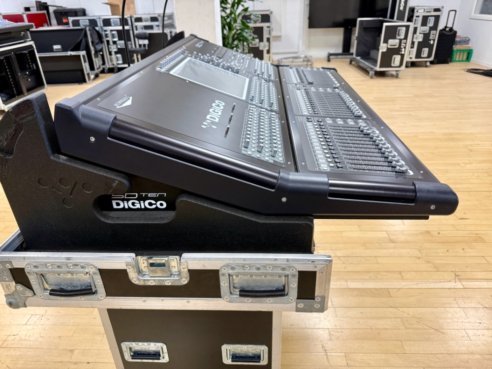 DiGiCo SD10-36 DiGiCo SD10-36