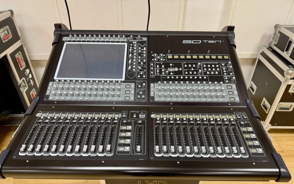 DiGiCO SD10-24