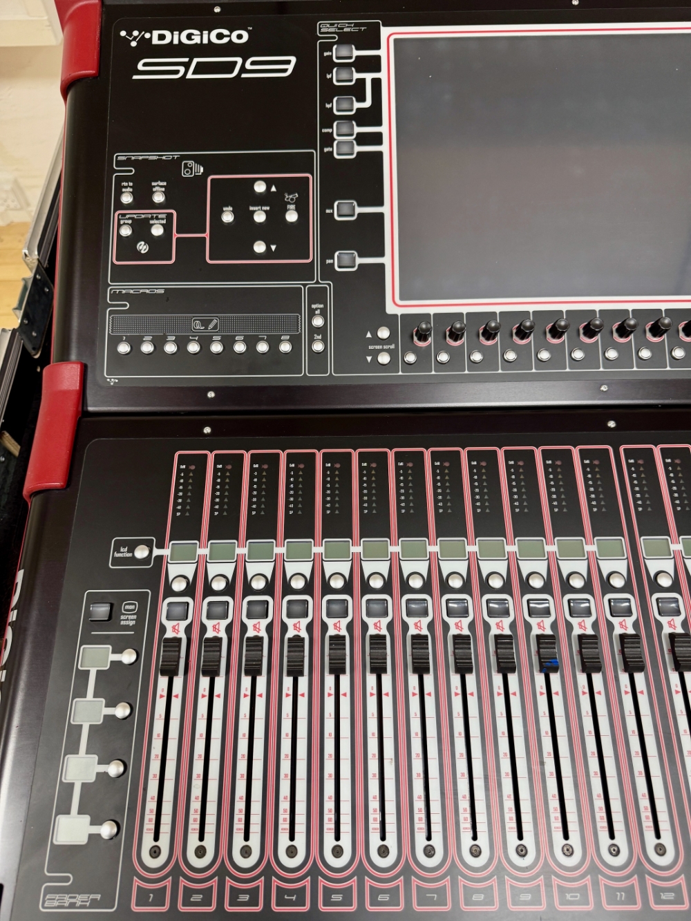 DiGiCo SD9