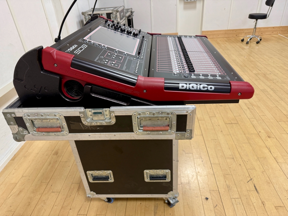 DiGiCo SD9