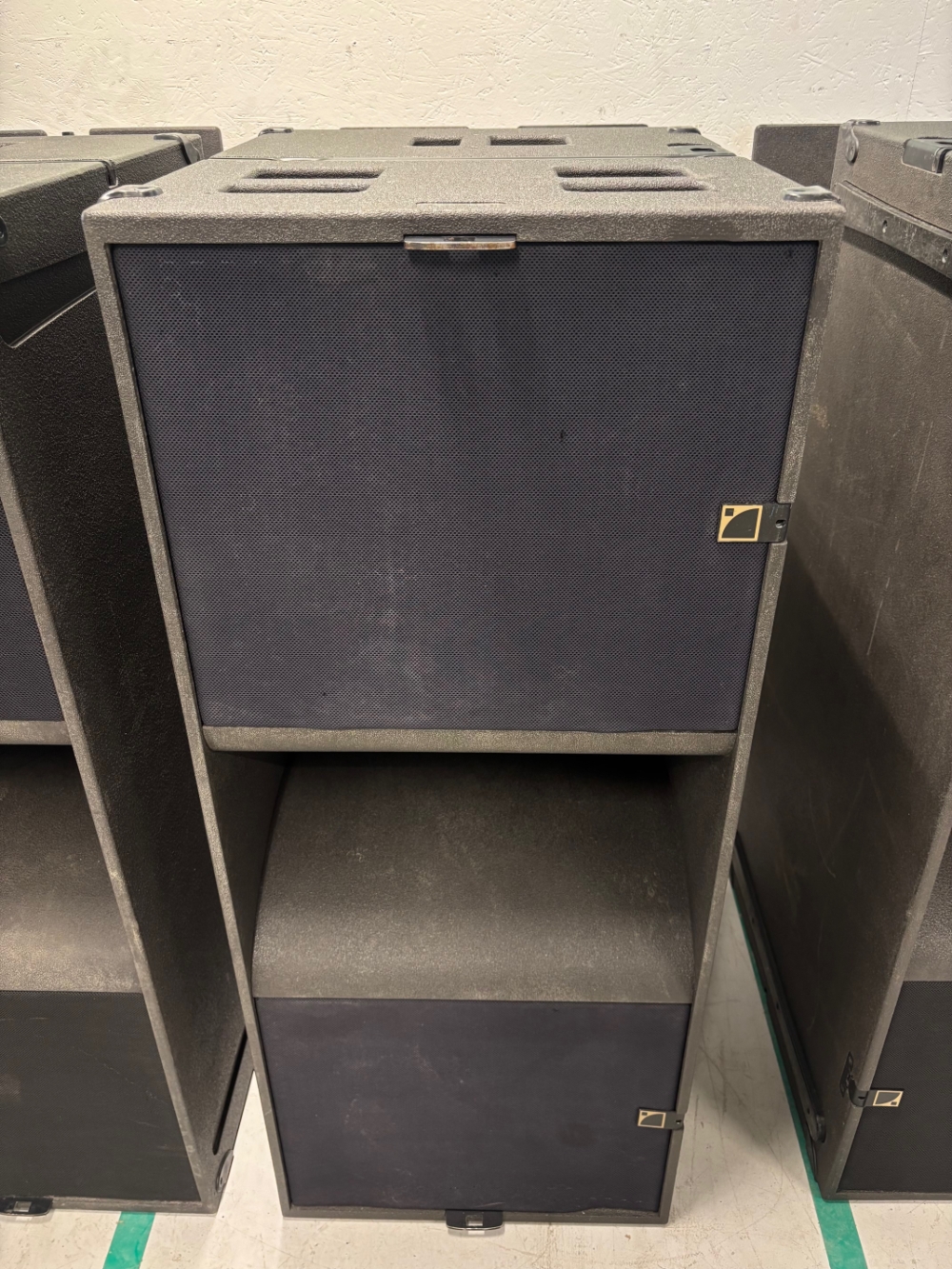 L-Acoustics KS28