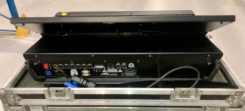 MA Lightning GrandMA2 Light