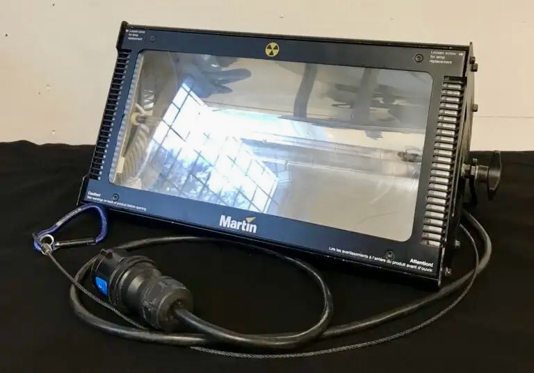 Martin Atomic 3000 DMX