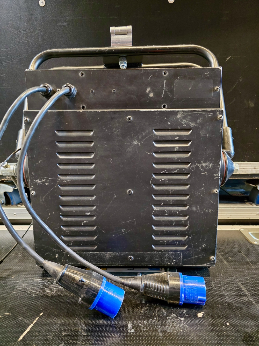 KUPO 4-Lite Blinder 4xDWE 230V, 2 x CEE16/1