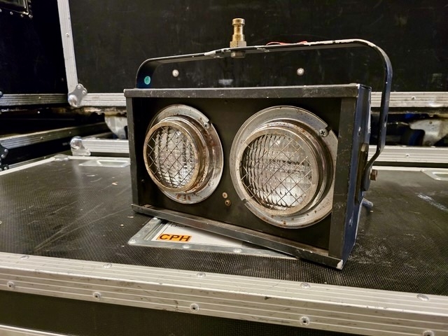 Showtec 2-Lite Blinder