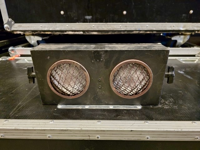 Major 2-Lite Blinder 2xDWE 230V, CEE16/1 Major 2-Lite Blinder 2xDWE 230V, CEE16/1