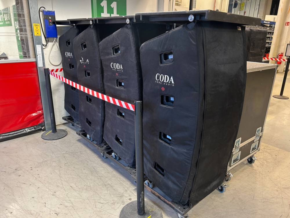 Coda AiRAY90 line array